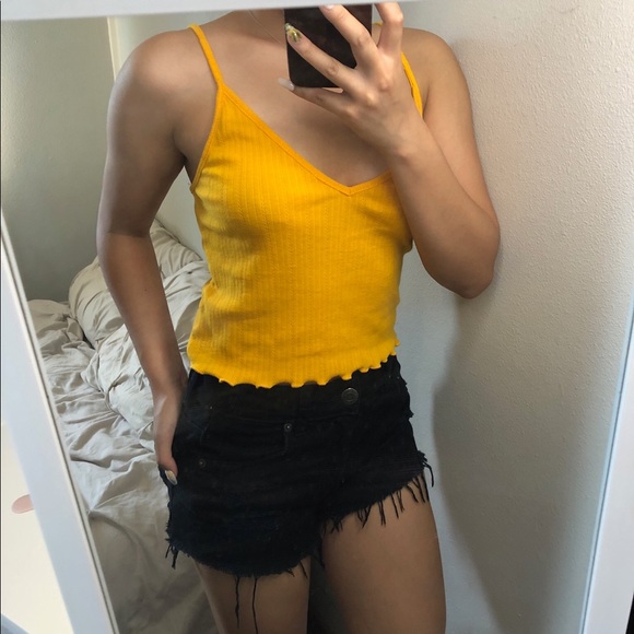 UO Cropped tank top - Picture 3 of 3